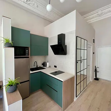 Sova 32 Center * Odesa